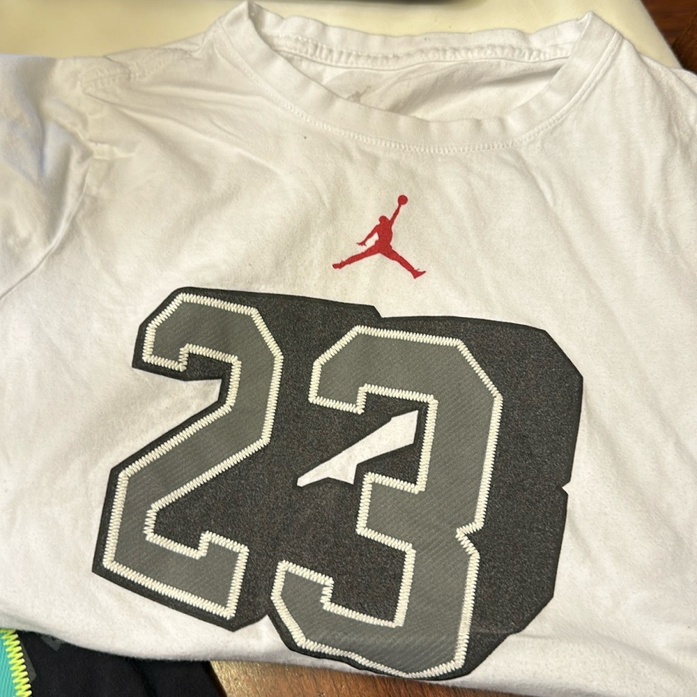 Jordans tshirts